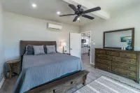 River front comfort at Lucinda's Cabin