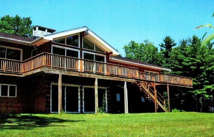 Hickory Hill Mountaintop charming family friendly quiet very private lake view