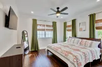 SoSo Cactus House - Spanish-Style, Historic Charm