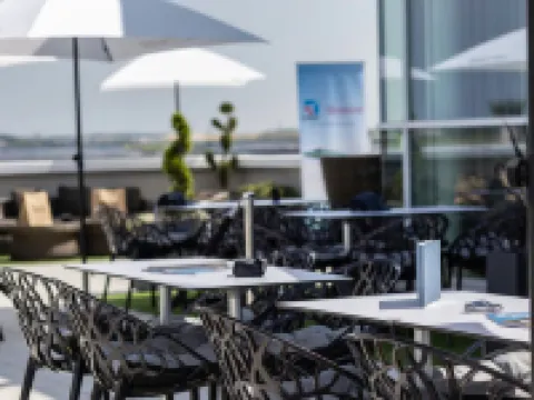 AC Hotel Paris le Bourget Airport Hôtels à : Le Bourget