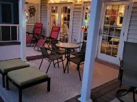Relaxing, FUN, Comfortable Home on 50 ft. Flat Waterfront. 25 steps to the lake! Hotele w: Otisco