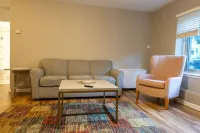 Long term rental in central Minneapolis W/ Rental Car