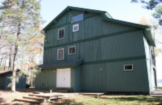 Lake Namakagon Sunrise Cove~Unwind & Reconnect. Private Dock, 2 Kayaks, Row Boat