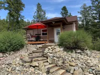 New Montana Modern Cottage overlooking Flathead Lake