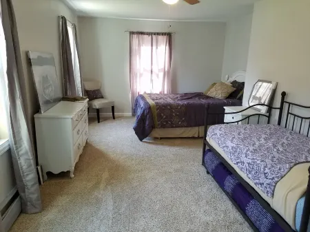 Lakehome near Houghton with Outdoor Sauna!