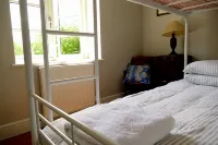 Peaceful, scenic,cosy cottage near Wells and Frome
