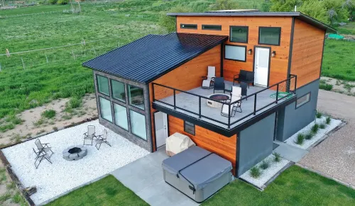 Modern Mountain House at Apple Hollow