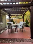 Port Richey Beach Themed Oasis, Family / Pet-Friendly Getaway Near Tampa Bay Hotel di Bayonet Point