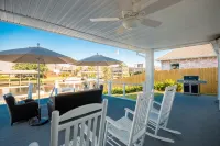 Right Outside of New Orleans - Amazing Family-Friendly 4BR Waterfront Home