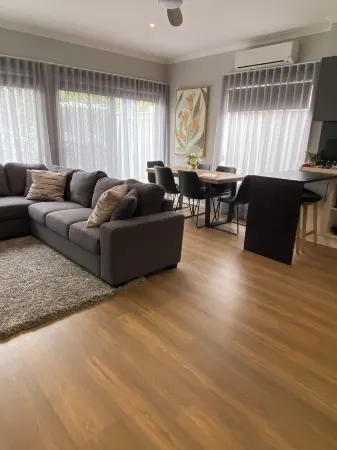 The Great Dane Bendigo