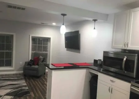 Beautiful studio in historic downtown Maysville