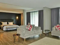 Mantis Epic Hotel & Suites - spa