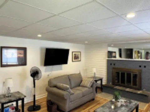 Green Mountain Access: Hotels in Mendon