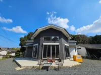 In the Middle of Ikino Ikinoshima Island - บังกะโล