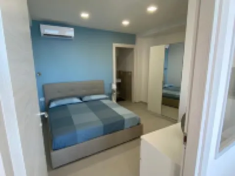 Villa sul Mare, il Mare Dalla tua Camera da Letto, 20 Scalini e ti Puoi Tuffare アウグスタのホテル