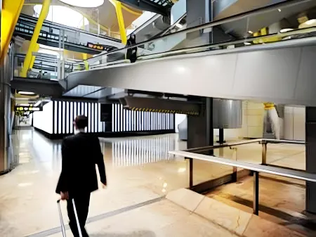 HelloSky Air Rooms Madrid Отели рядом с достопримечательностью «Puesta De Sol Paracuellos-Torres Madrid»