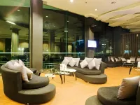 Alvarez Hotel