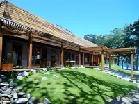 The Pade Dive Resort Hotel dekat Rubiah Tirta Divers