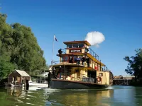 Golden River Motor Inn Hotels in Moama