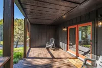 Lake Mountain Retreat