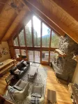 Westside 4-bdrm cabin between Hamilton & Victor with WiFi, AC. Enjoy your stay