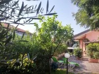 Acqua Chiara Elegant Villa with Garden with Etna View a Stone's Throw from the Sea