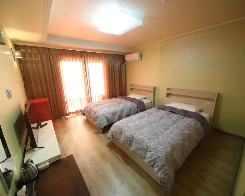 Taebaek Sulwhaguk Family Hotel Hotels in Taebaek-si