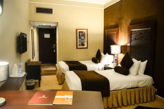 Hotel Smart One Отели рядом с достопримечательностью «Guddi Ground»