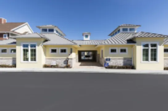 5臥6衛別墅，離迪士尼世界5分鐘路程，2169平方英尺，燒烤設施 住宿飯店