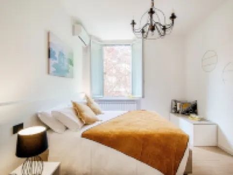 マホメインコモ - プロムナード チェルノッビオのホテル