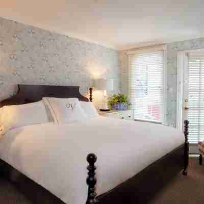 The Virginia and Cottages Rooms