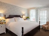 The Virginia and Cottages Hotels in Cape May