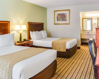 Clarion Inn Отели в г. Хартвуд