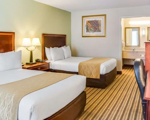 Clarion Inn Hotels in Hartwood