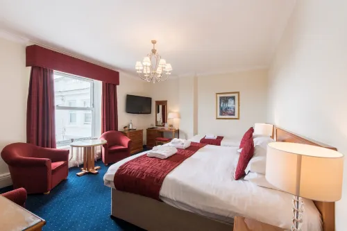 The Palace Hotel - Barer