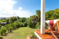 Eight on Church Waiheke Accommodation