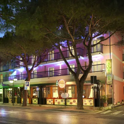 Hotel Storione Hotel in zona Villa Giulia Relais & Spa