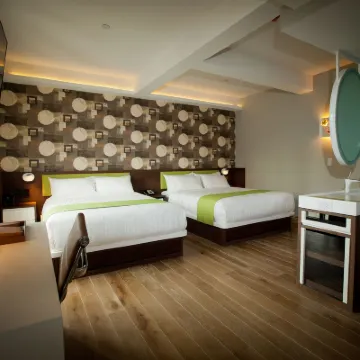 โรงแรมโนเบิลเดน โรงแรมใกล้โลเวอร์แมนฮัตตัน