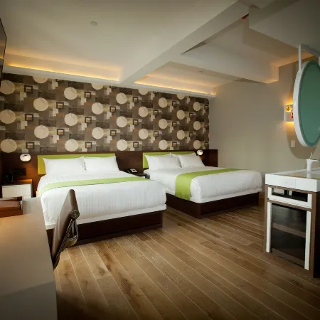 Nobleden Hotel Отели рядом с достопримечательностью «Мидтаун»