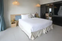 LOLOATA ISLAND RESORT Hotels in Loloata Island
