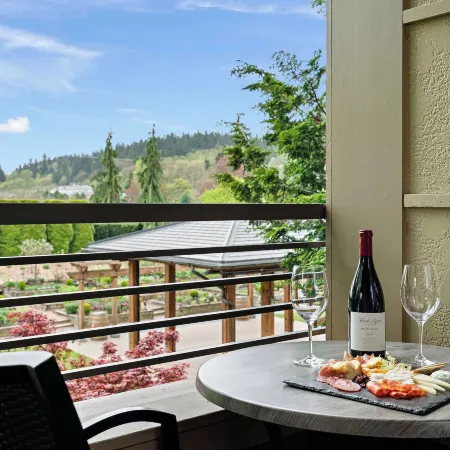 Willows Lodge