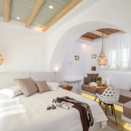 Naxos Island Escape Suites
