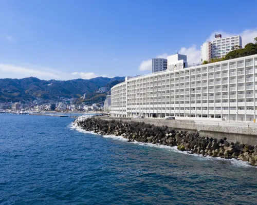โรงแรมรีซอร์เปีย อาตามิ โรงแรมในฮาโกเน่