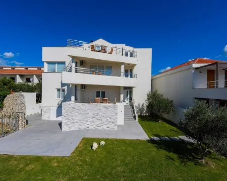 Villa in Nin with Stunning Sea Views Hotels in Nin