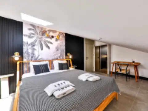 Luff Suites โรงแรมในคาช