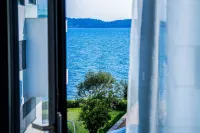 Crystal Holiday Residence - Ocean View