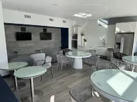 Luxury Apartment In Dallas w/ Extensive Amenities.