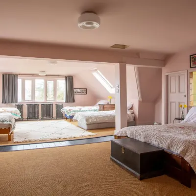 Large Country Mansion in Ashdown Forest Hotels in der Nähe von Saint Hill Manor