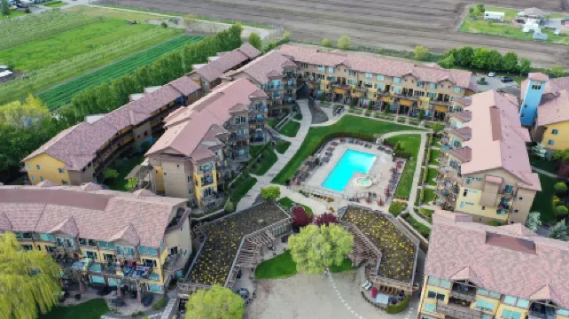 The Beach House at Barona Beach 4301