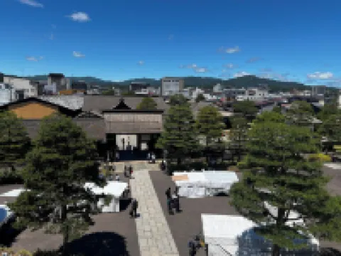 仁屋日落酒店 by 紫